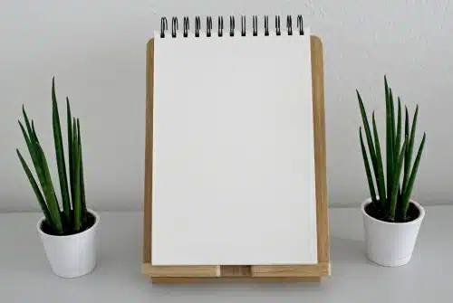 Les avantages d’un cahier polypro reliure intégrée pour une prise de notes optimale