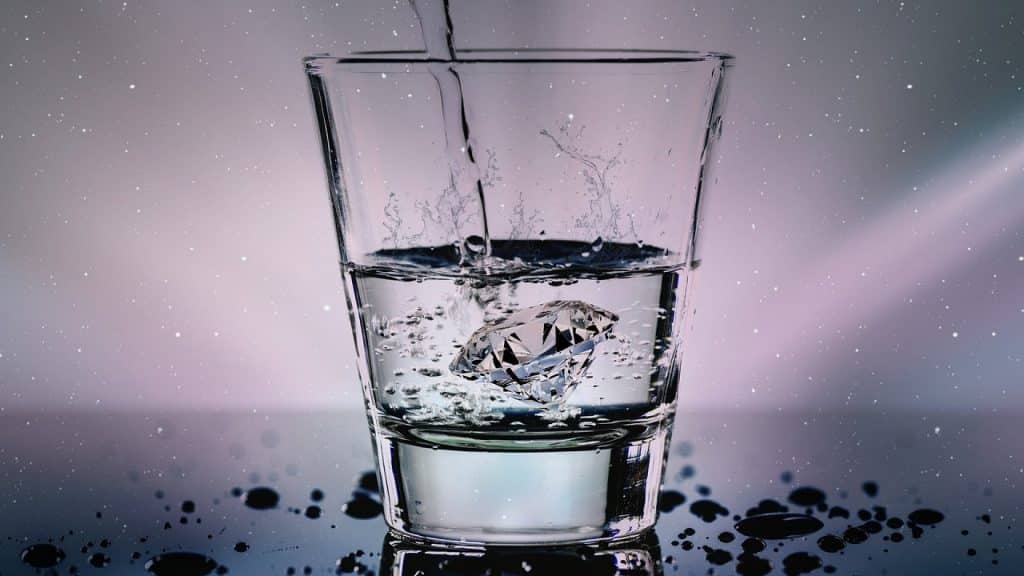 Acheter une fontaine à eau 2 températures : les avantages