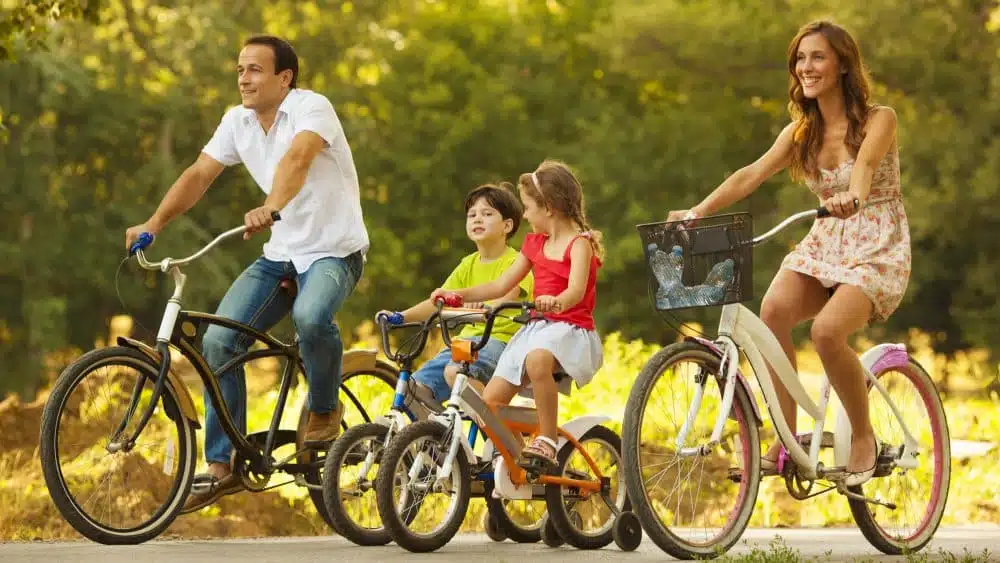 Développer la confiance en soi chez les enfants : Guide pratique pour les parents