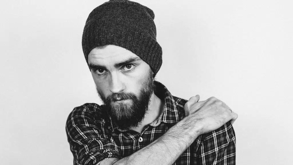 Comment procéder à l''entretien efficace de votre moustache ?