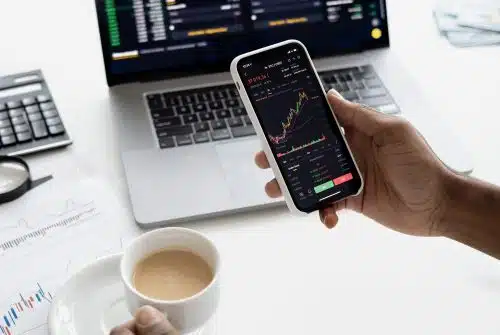 Les avantages et risques des ETF en investissement