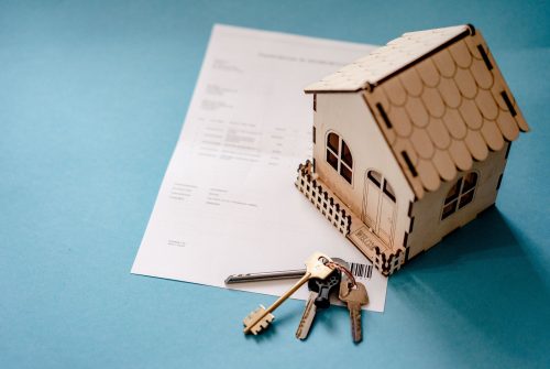 Qui paye assurance habitation locataire ou propriétaire ?